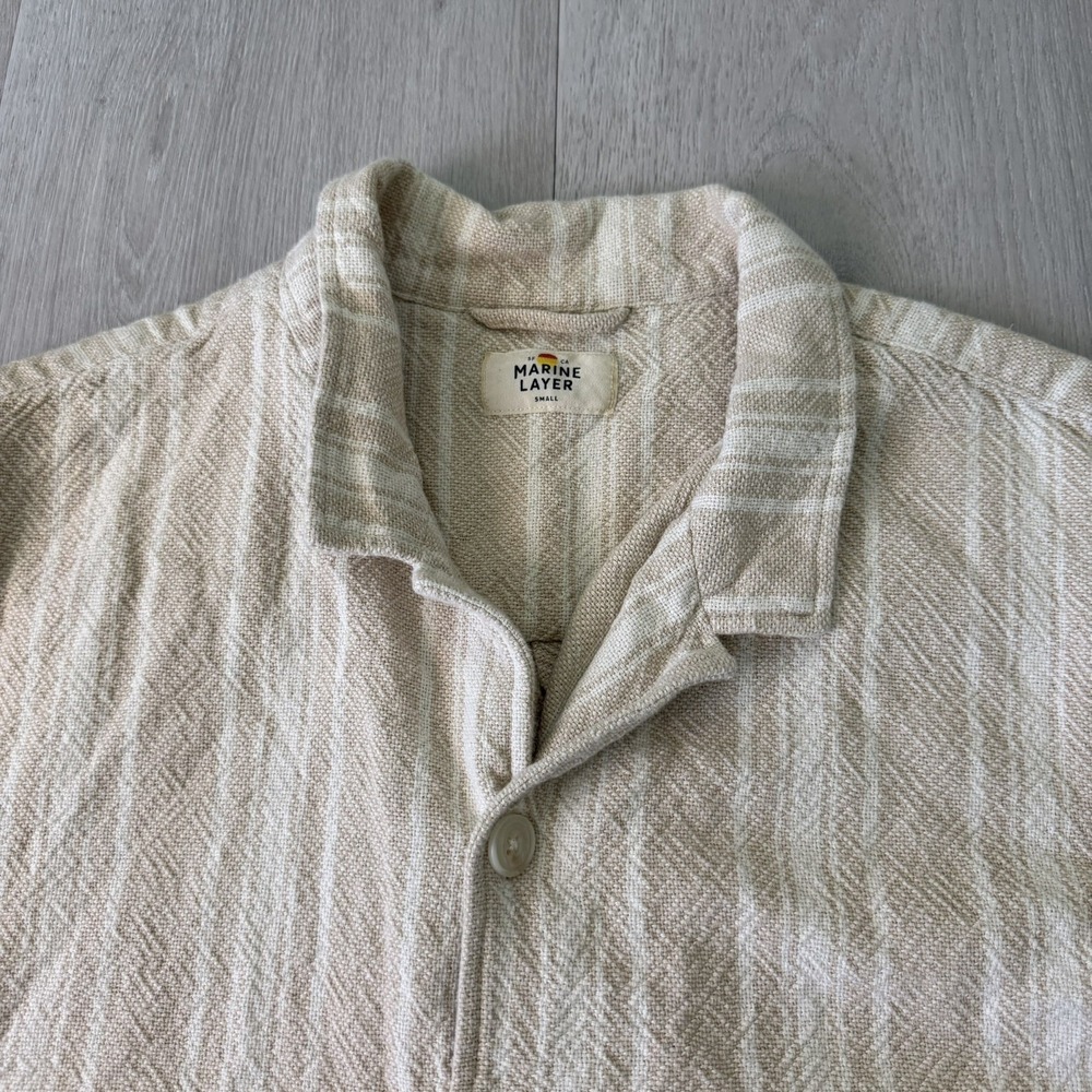 Marine Layer Natural Vertical Stripe Short Sleeve Beige Camp Shirt Men's S Small